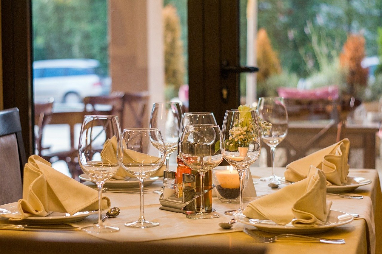 Book Turkish Restaurant in West London! Call now