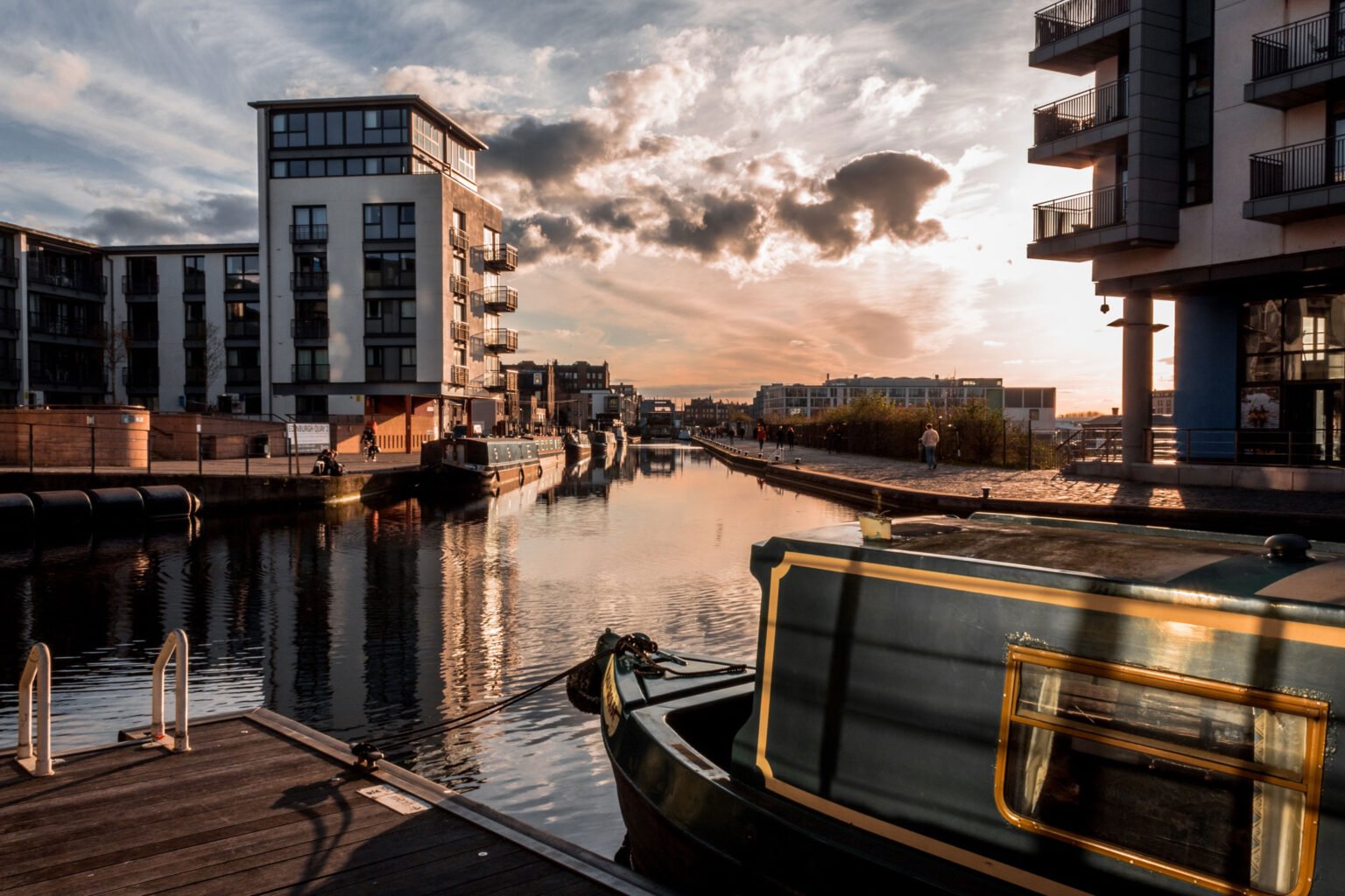 Take a beautiful tour of London with Konrad