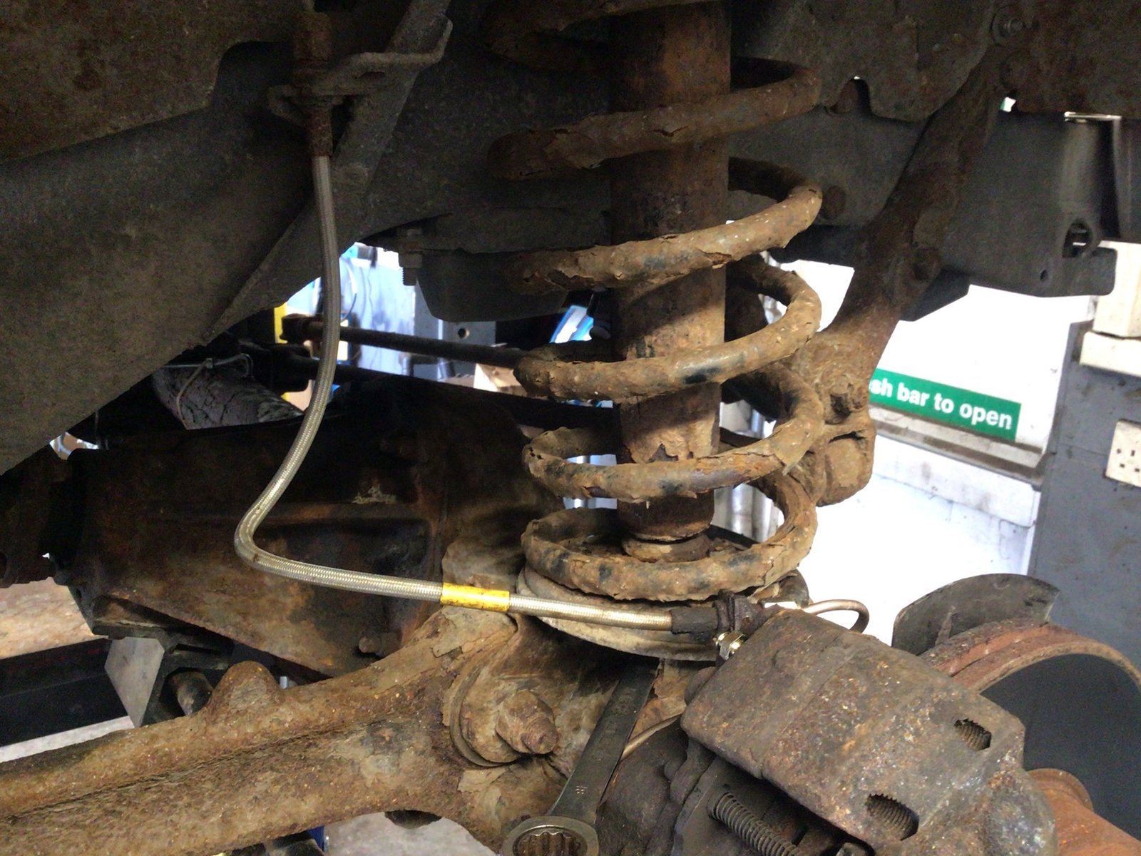Defender rust prevention & Dinitol treatment in North Yorkshire