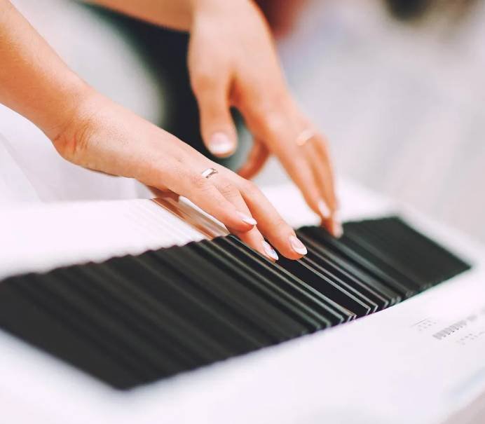 Your local Piano Tuner for event or restaurant in Farnham