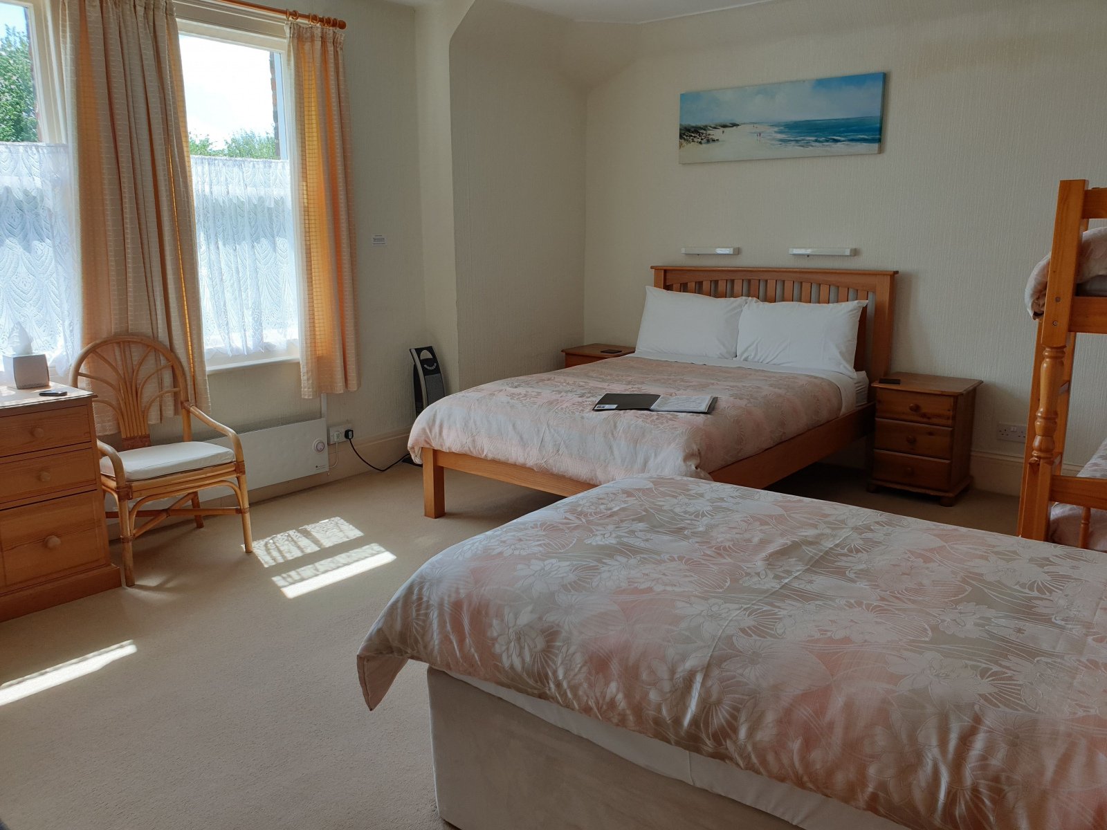 Best Places To Stay Folkestone, Kent at resendable price
