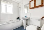 MODERN BEDROOM FLAT IN OXFORD