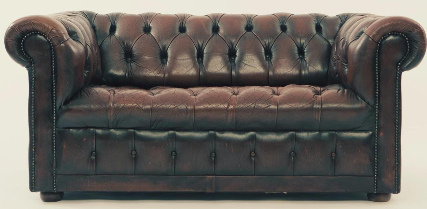 A large selection of antique furniture and accessories are available for purchase online in Leicestershire