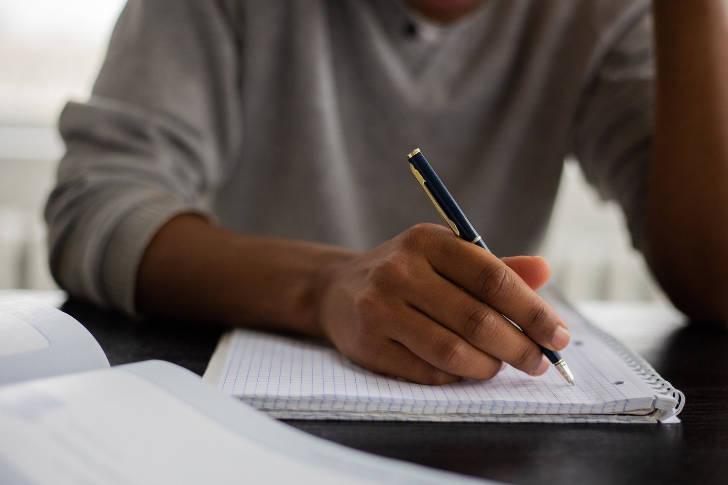 Are Online Classes Worth It? 12 Pros & Cons Of Online Learning