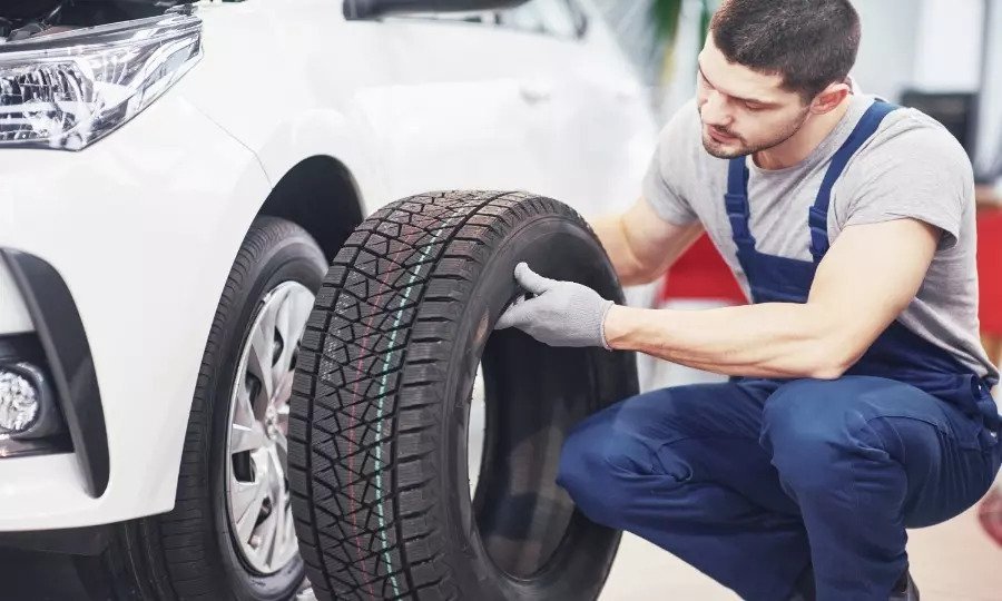 How Do Unbalanced Tyres Affect Your Car’s Safety? Let’s Find Out