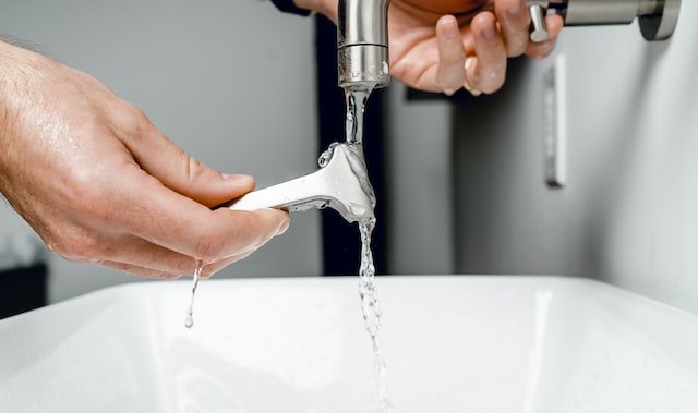 Best Plumber in Earley