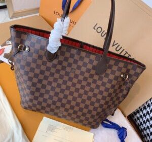 Replica bags of LV are waiting for you