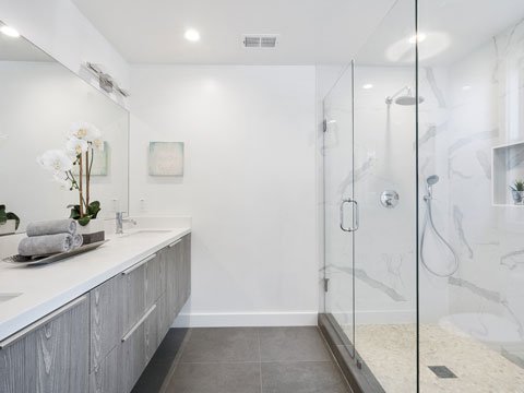 Expert Bathroom Refurbishment in London – Right Build Group Services