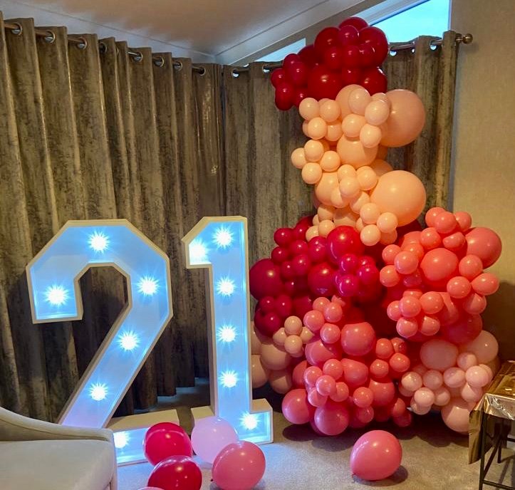 Corporate Balloons in Birmingham | Helium Balloons | Balloon Decor