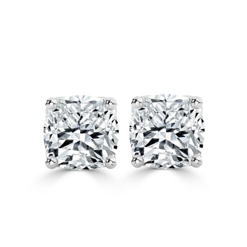 Diamond-Stud-Earrings
