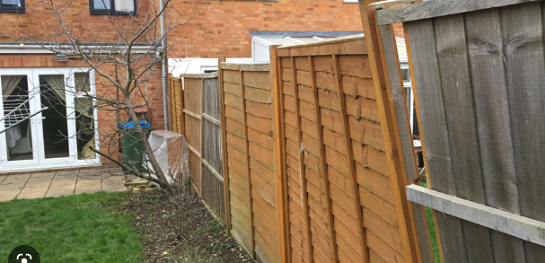 Secure your garden with M.D. Gardens’ fencing solutions