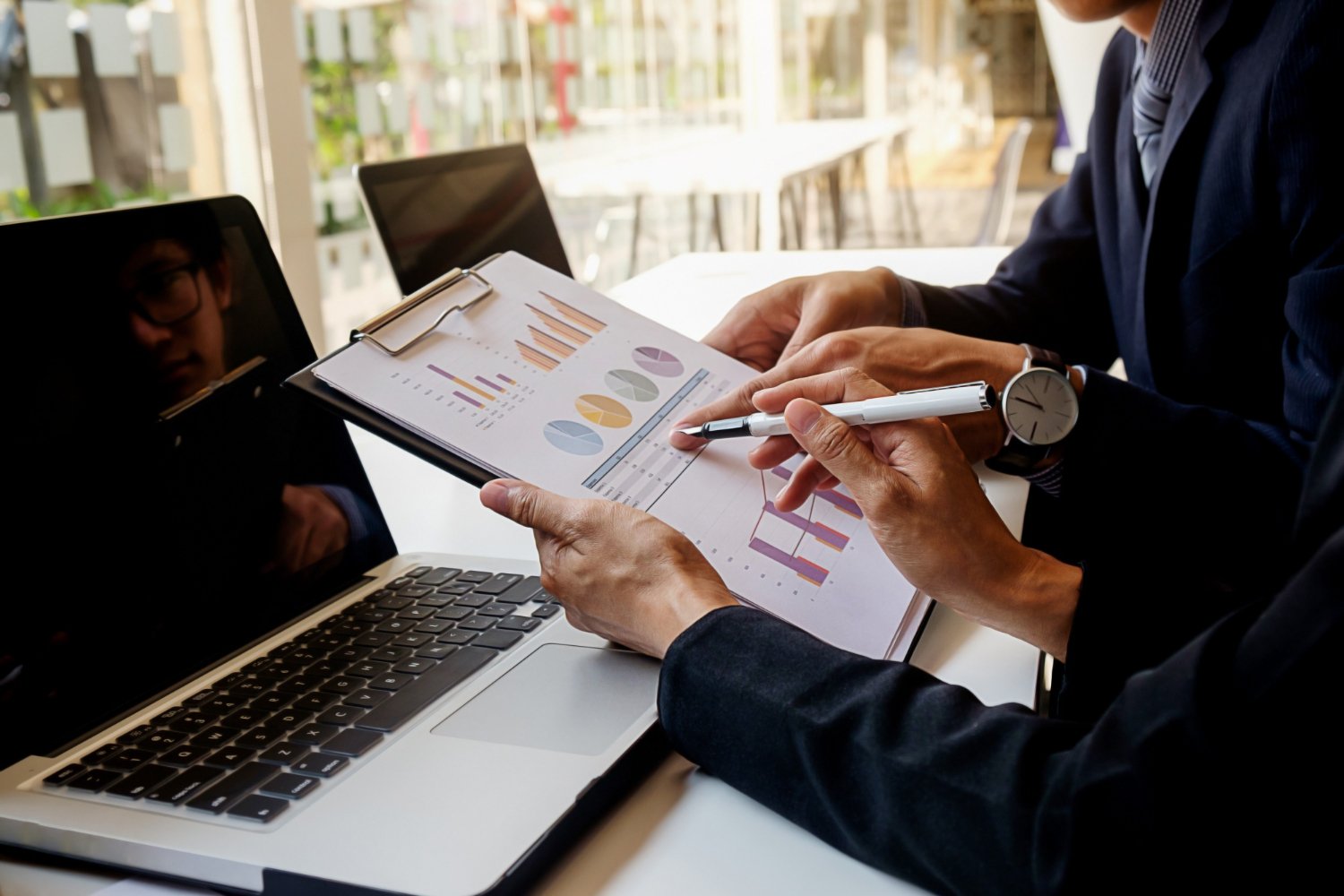 D&E Accountancy Ltd – Your Trusted Partner for Tax Preparation in Hitchin