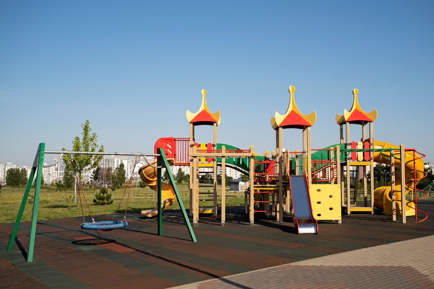 Create a Fun-Filled Playground with Woody Craft’s School Playground Equipment