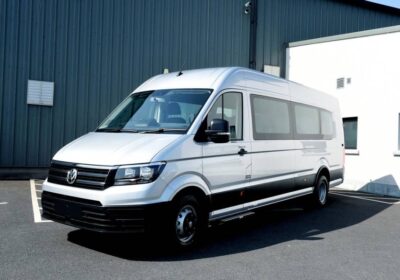 MPV Minibus Volkswagen 17 Seater For Hire in Wembley