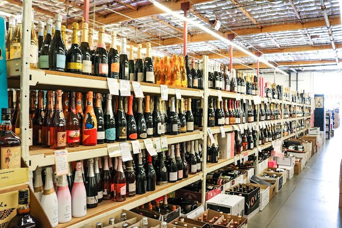 Buy quality Red wine in California from Bottle Barn store