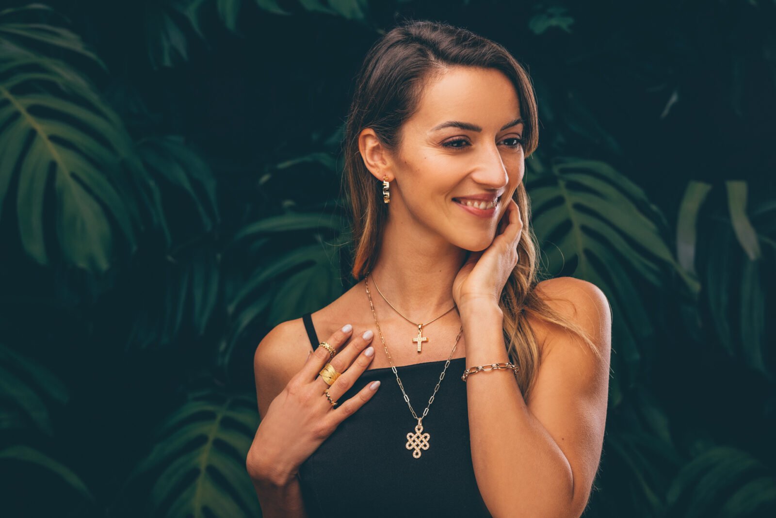 Mangla International-Wholesale Jewelry Manufacturers & Suppliers