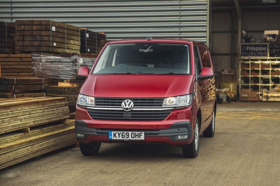 9 Seater Volkswagen Transporter For Hire