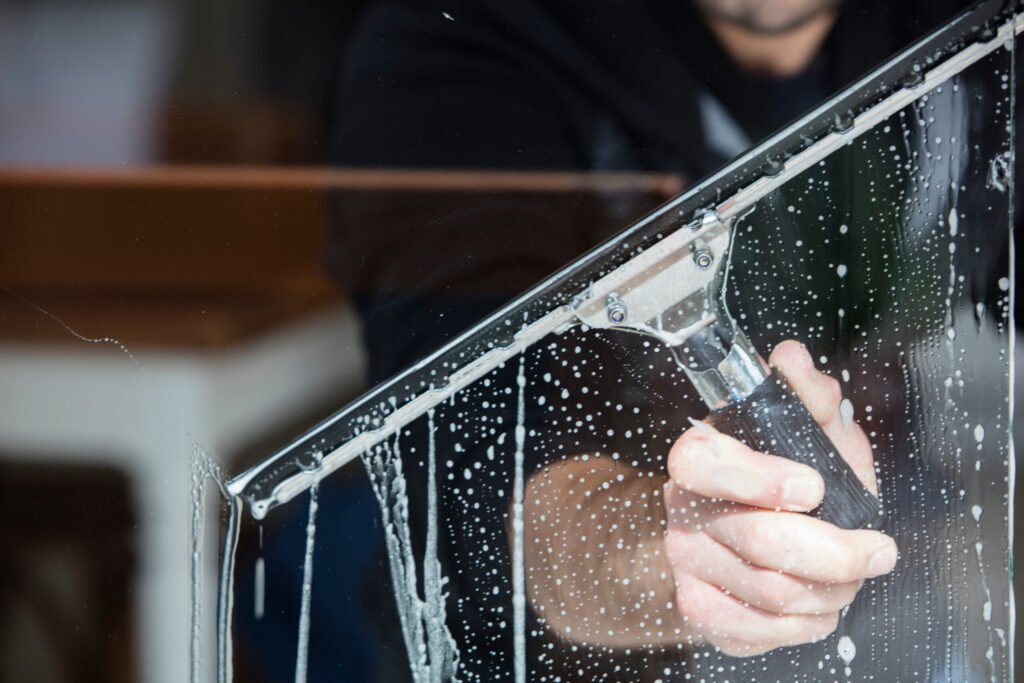 Expert Window Cleaner in Wellingborough at The Window Cleaner