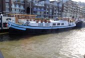 Your Waterfront Oasis Beckons! Explore House Boats for Sale with London Tideway.