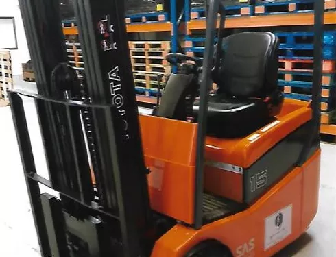 Master Forklift Operations with Forkwise Northern Ltd: Top-notch Forklift Training in Leeds