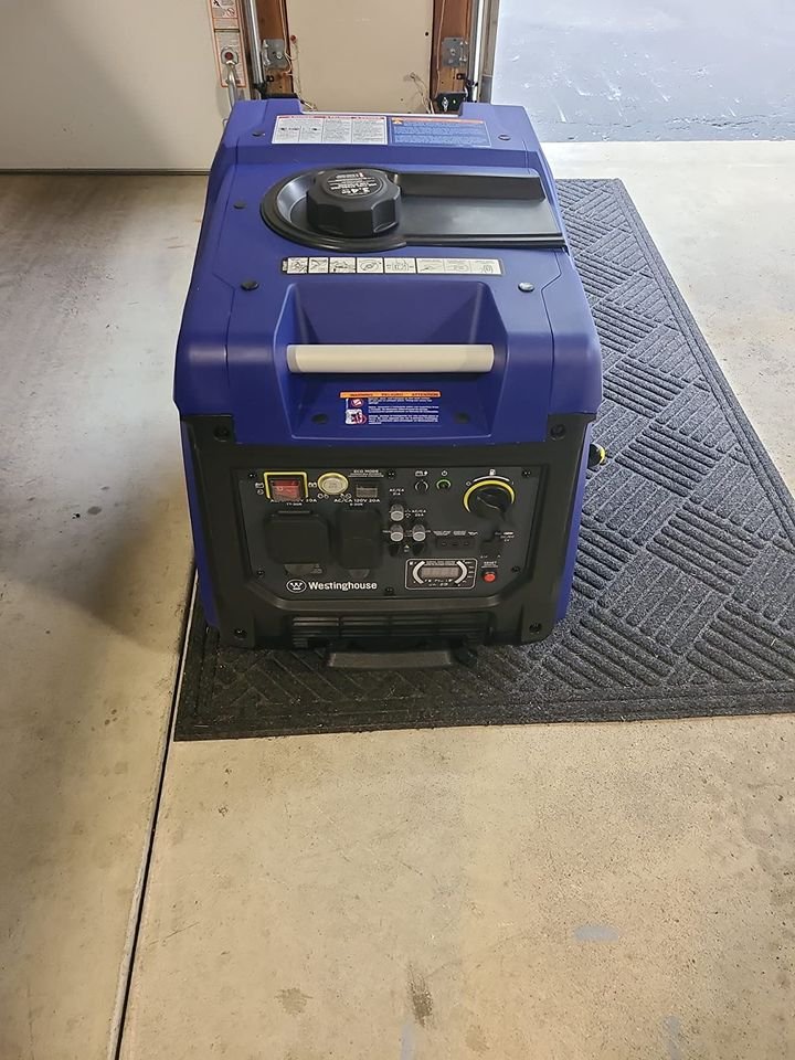 Automatic portable inverter generator