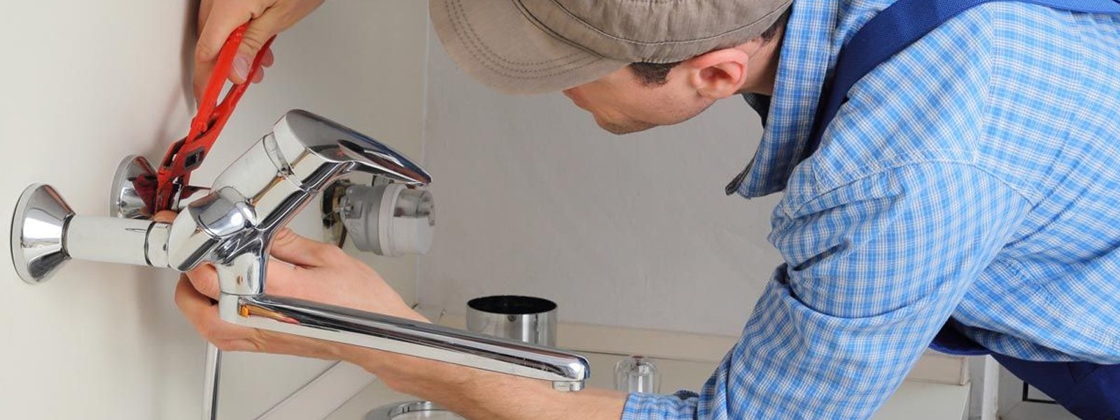 Emergency Plumbers in North West London – Your Fast, Friendly, and Reliable Heroes!