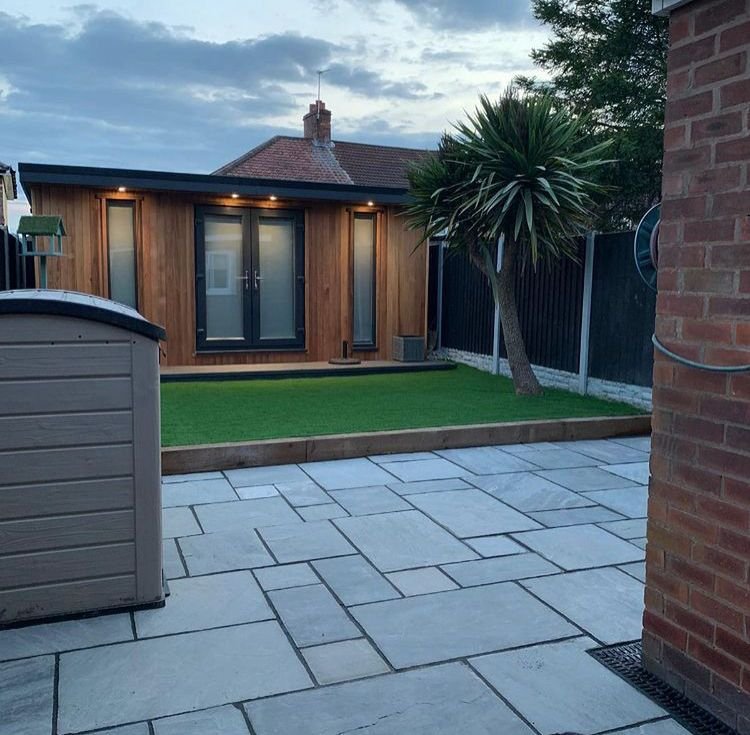 Infinity Landscapes – Your Premier Choice for Landscapers in Liverpool!
