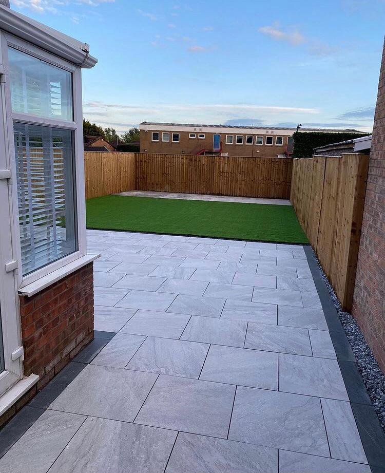 Create Your Dream Garden with Liverpool’s Expert Landscapers!