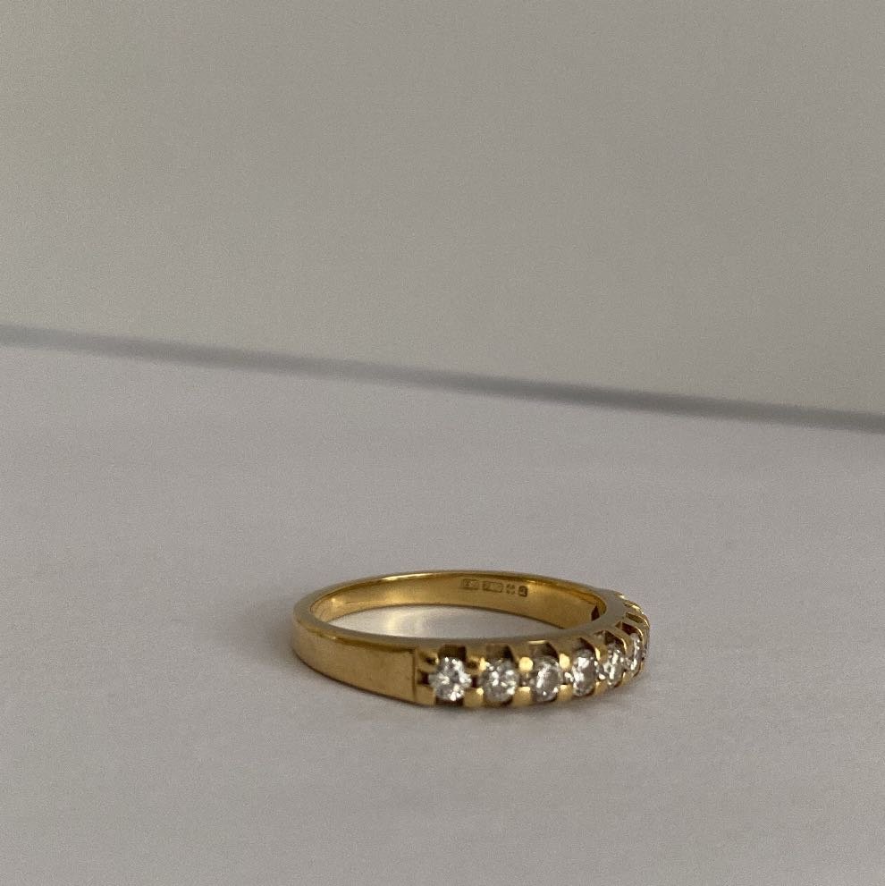 New 18ct Diamond Ring Uk J.5 / k